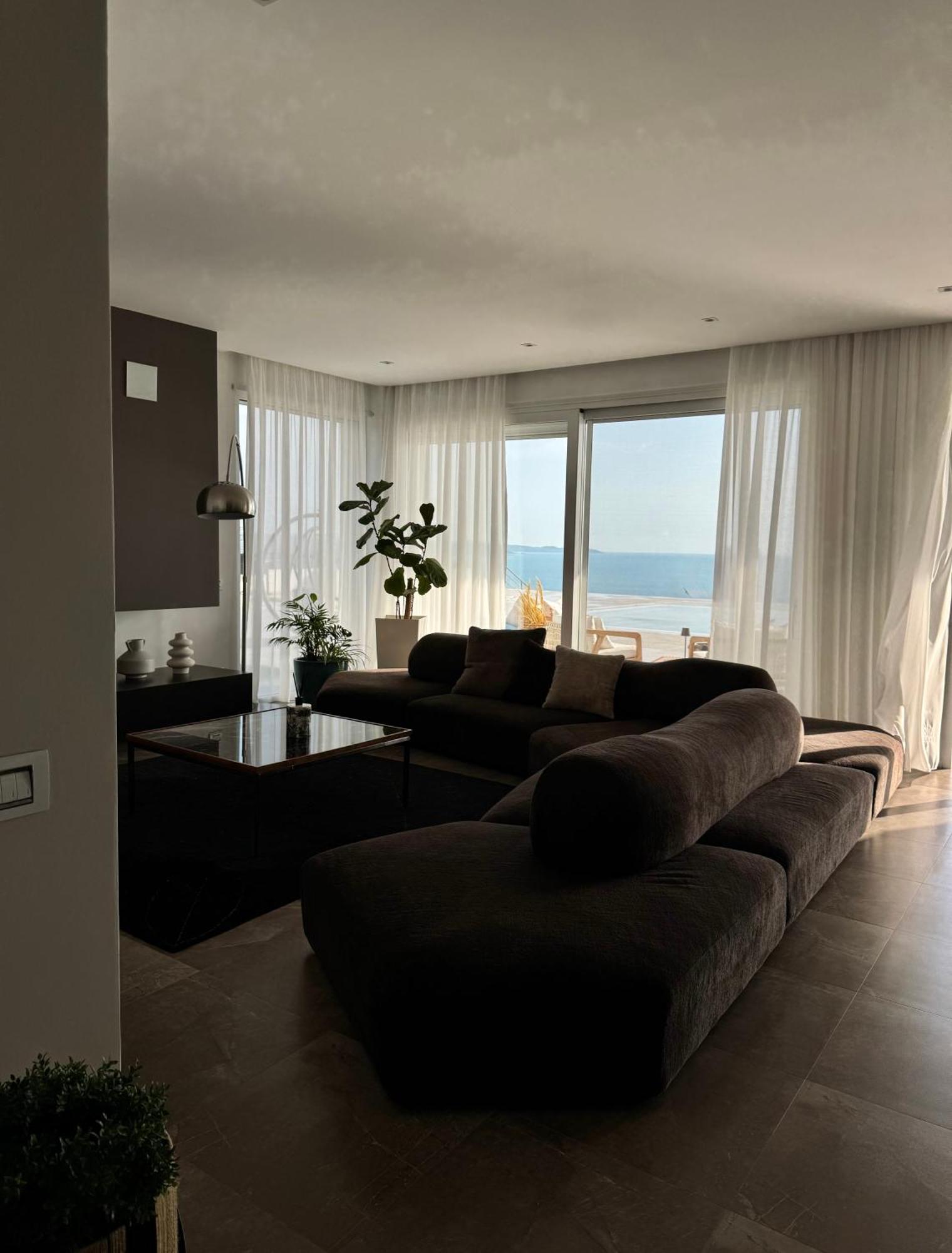 Villa Esmi Durres Kryemedhej Exterior photo