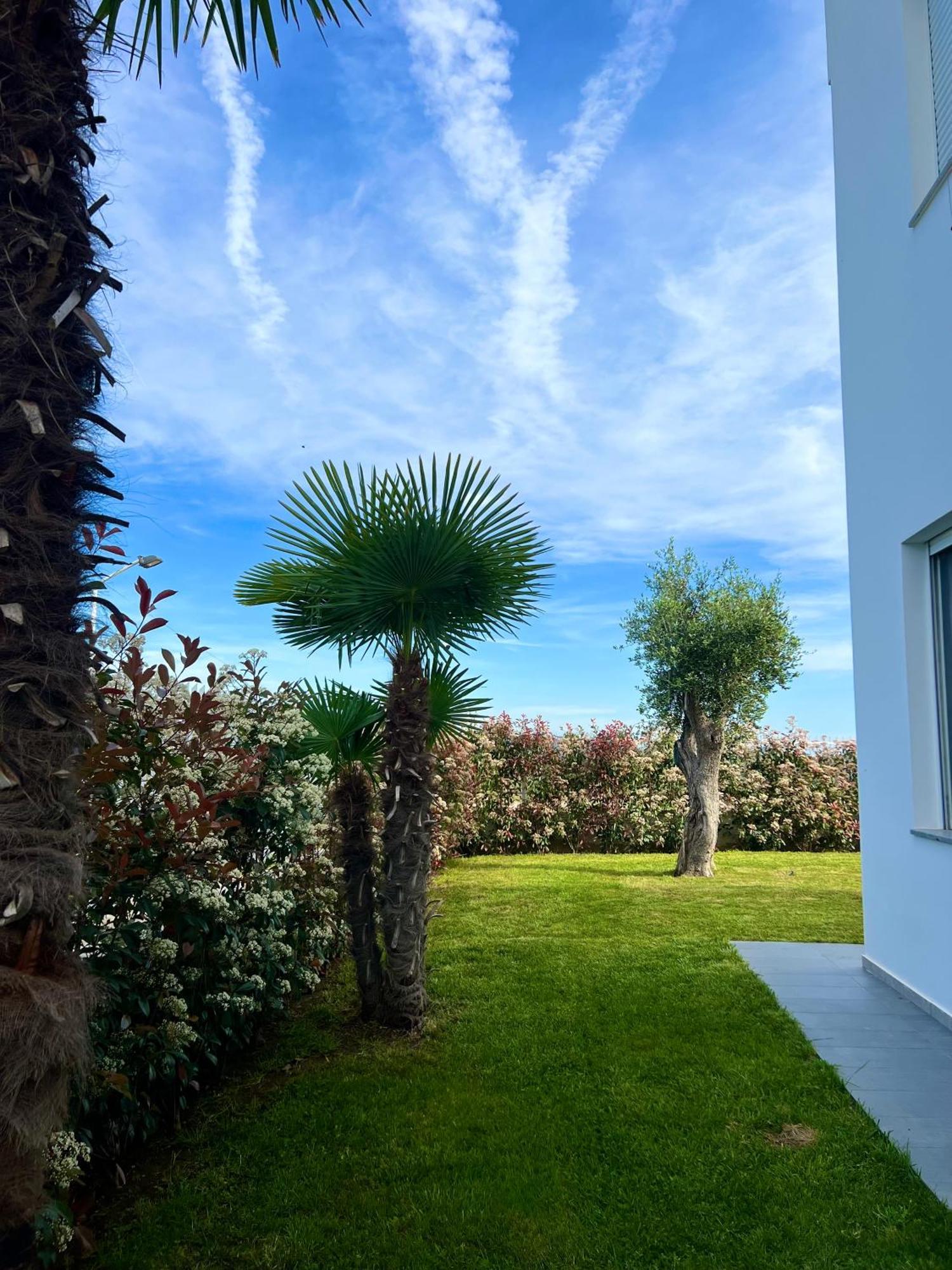Villa Esmi Durres Kryemedhej Exterior photo