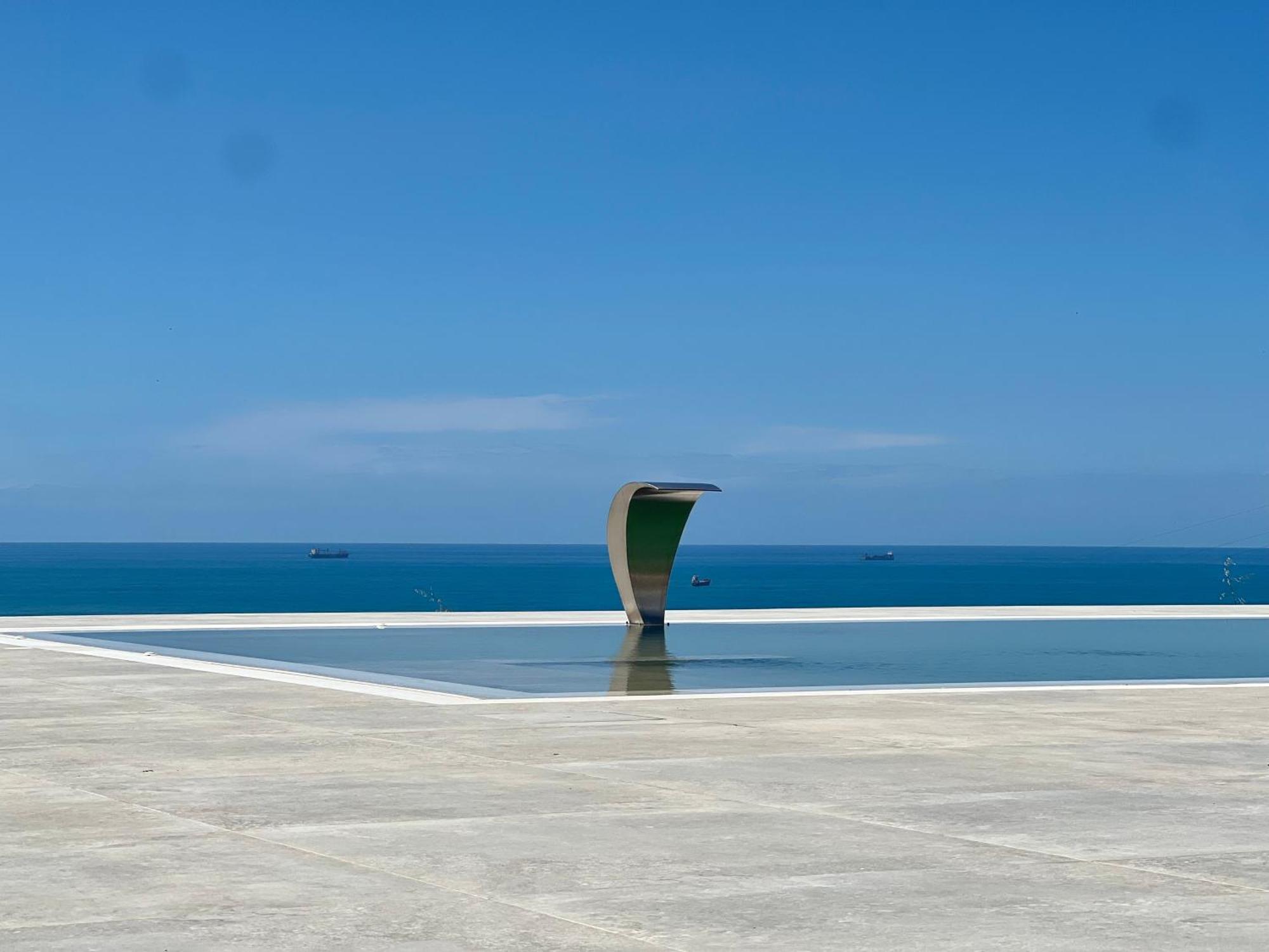 Villa Esmi Durres Kryemedhej Exterior photo